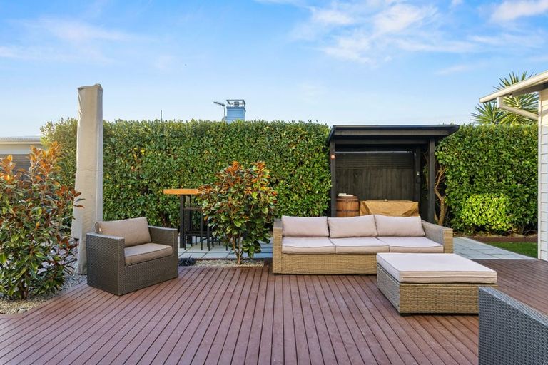 Photo of property in 12 Sandalwood Place, Waimairi Beach, Christchurch, 8083