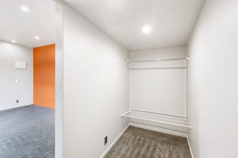 Photo of property in 30a Brougham Street, Westport, 7825