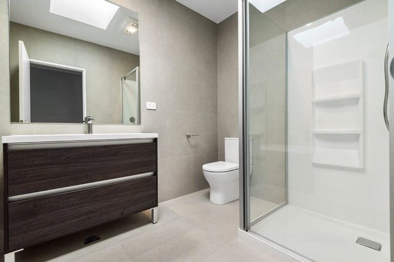 Photo of property in 92 Symes Drive, Red Beach, 0932