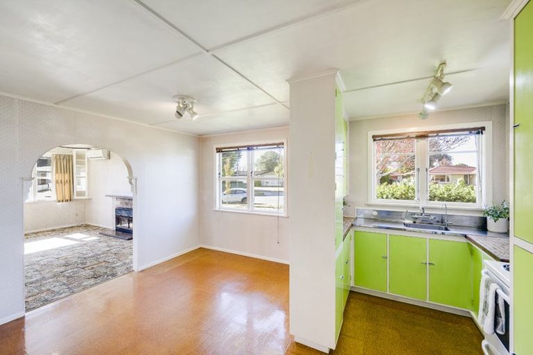 Photo of property in 12 Bill Hercock Street, Pirimai, Napier, 4112