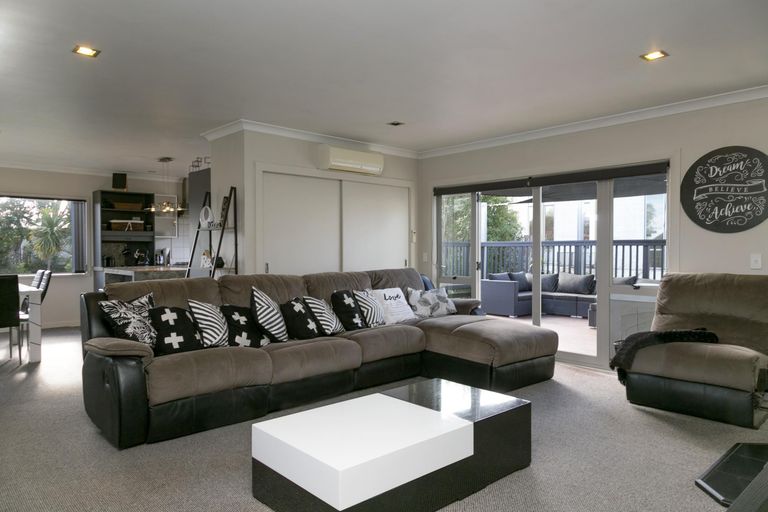Photo of property in 2/194 Tamamutu Street, Taupo, 3330