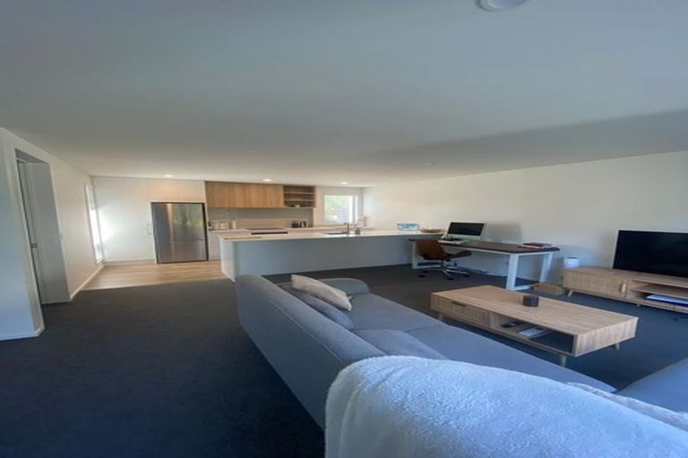 Photo of property in 17 Kinloch Street, St Albans, Christchurch, 8014