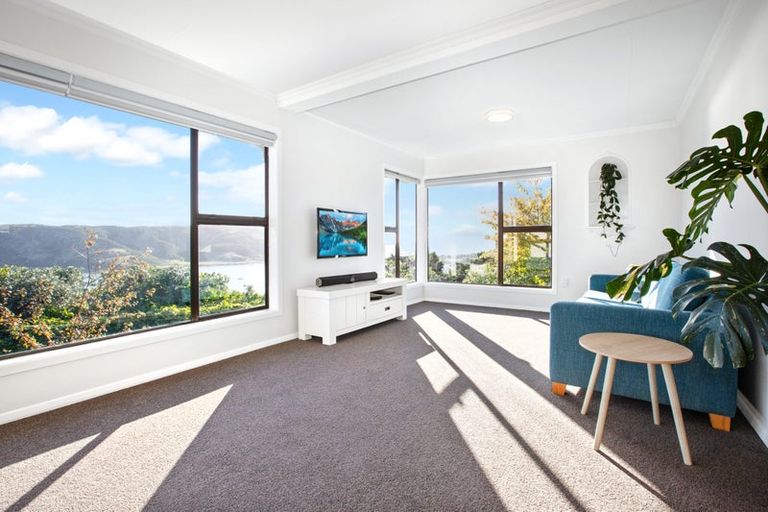 Photo of property in 47 Kiriwai Road, Paremata, Porirua, 5024