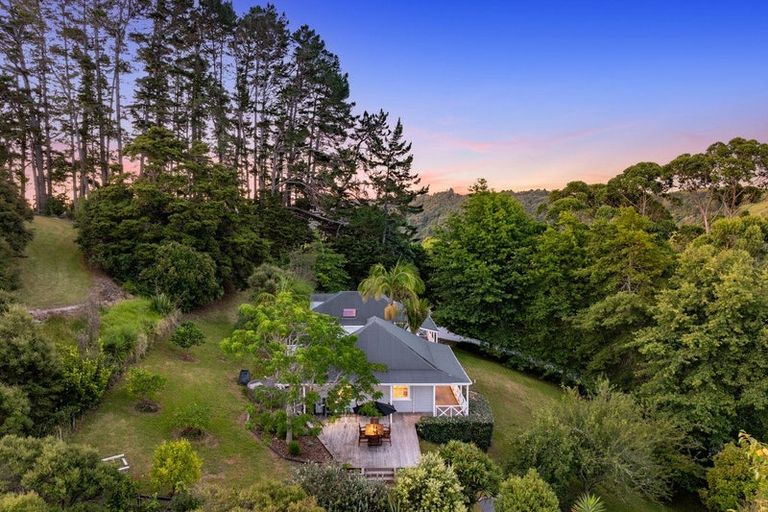 Photo of property in 19 Saleyards Road, Puhoi, Warkworth, 0994