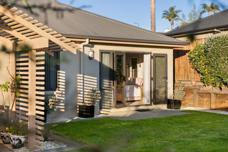 Photo of property in 6 Amarillo Place, Ohauiti, Tauranga, 3112