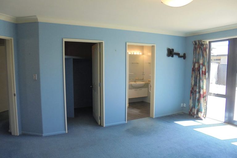 Photo of property in 7 Amamoor Street, Northwood, Christchurch, 8051