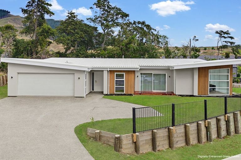 Photo of property in 6 Homestead Avenue, Twizel, 7999