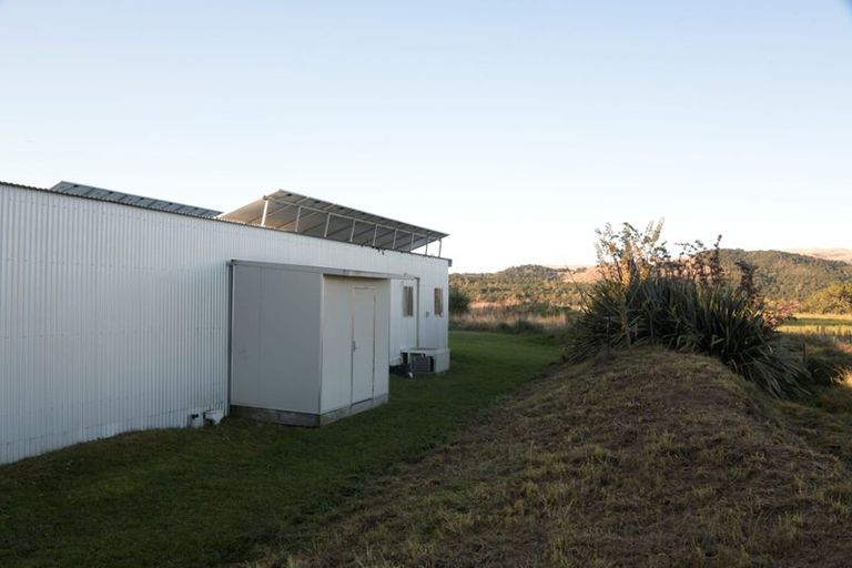 Photo of property in 776 Sherwood Road, Waiau, 7395
