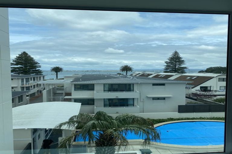 Photo of property in 12 Maunganui Road, Mount Maunganui, 3116