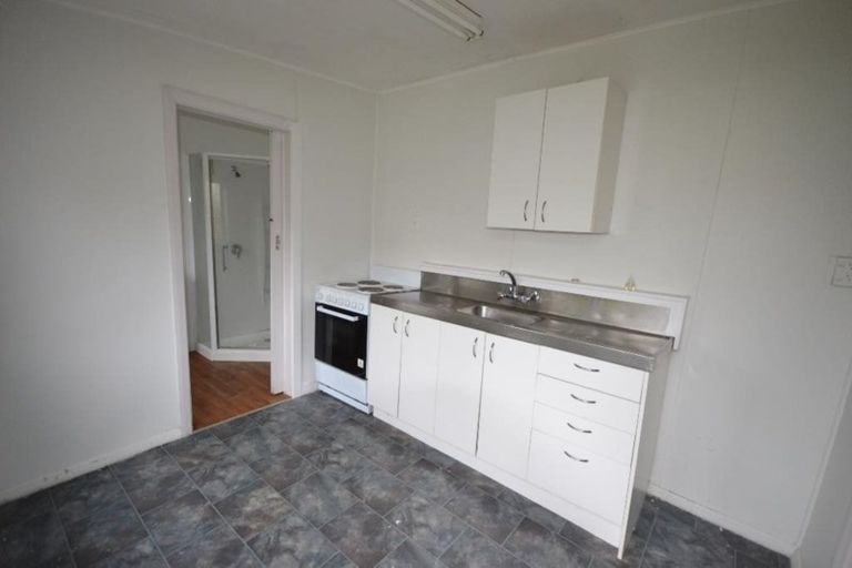Photo of property in 63 Constable Street, Newtown, Wellington, 6021