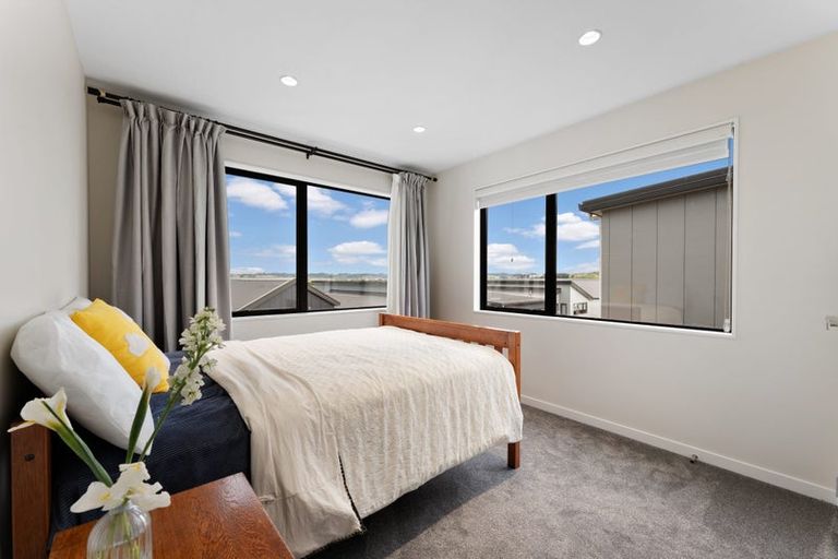 Photo of property in 46 Clara Road, Silverdale, 0932