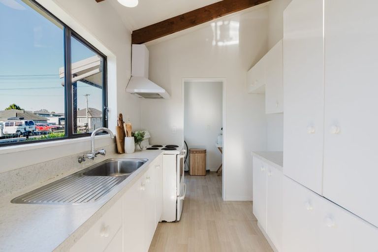 Photo of property in 8a Carey Street, Maeroa, Hamilton, 3200