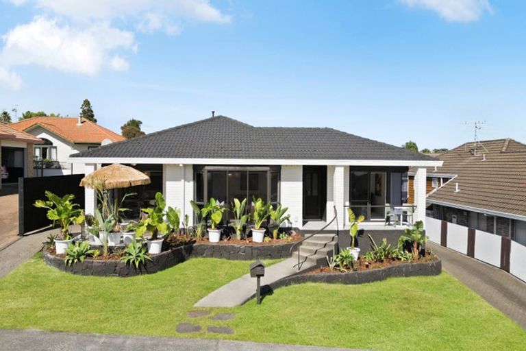 Photo of property in 15a Percival Avenue, Matua, Tauranga, 3110