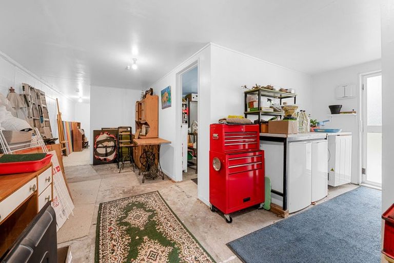 Photo of property in 8 Robert Grigg Place, Hamilton East, Hamilton, 3216