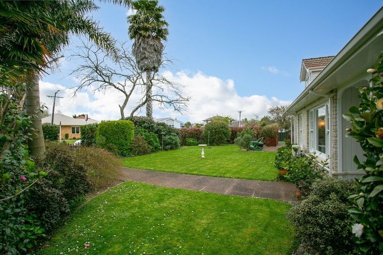 Photo of property in 56 Grosvenor Street, Cambridge, 3434