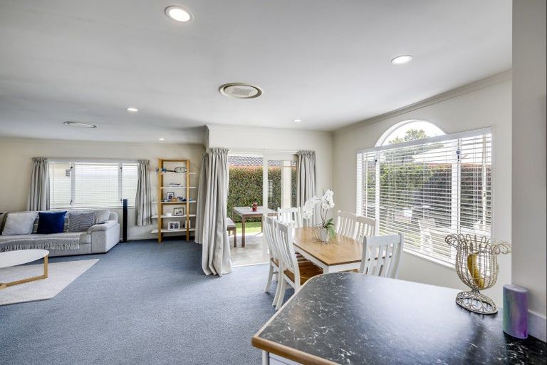Photo of property in 5a Elbourne Street, Taradale, Napier, 4112