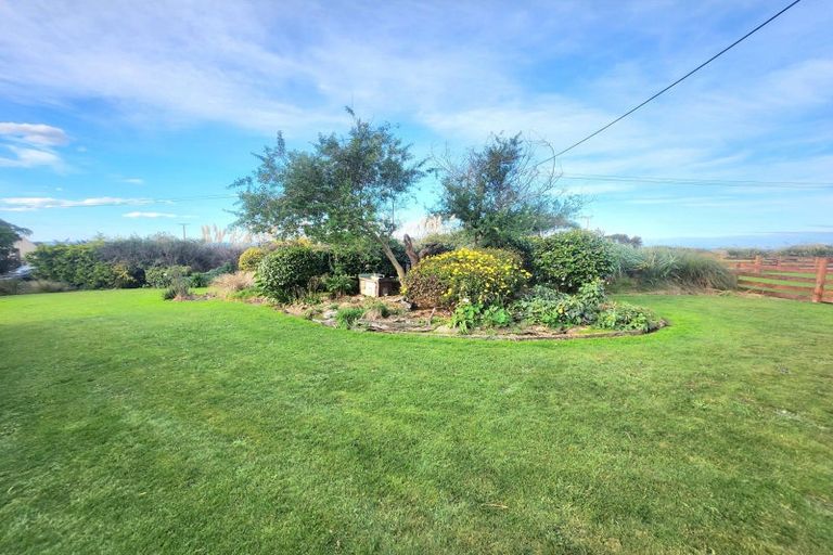 Photo of property in 27 Newcastle Street, Hampden, 9410