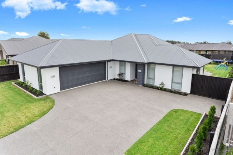 Photo of property in 7 Brockelbank Drive, Kaiapoi, 7630