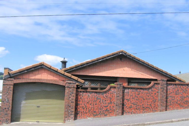 Photo of property in 41 Wright Street, Mount Cook, Wellington, 6021