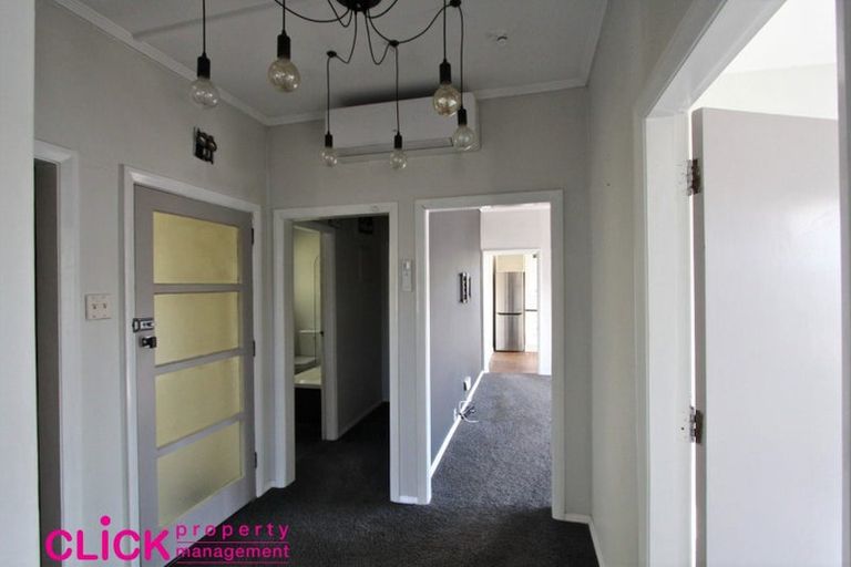 Photo of property in 3 Edinburgh Street, Green Island, Dunedin, 9018