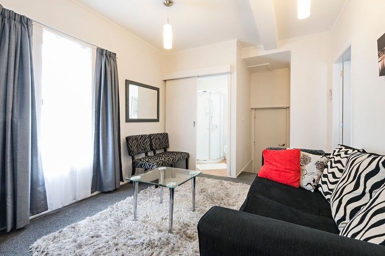 Photo of property in 16 Crieff Street, Northland, Wellington, 6012