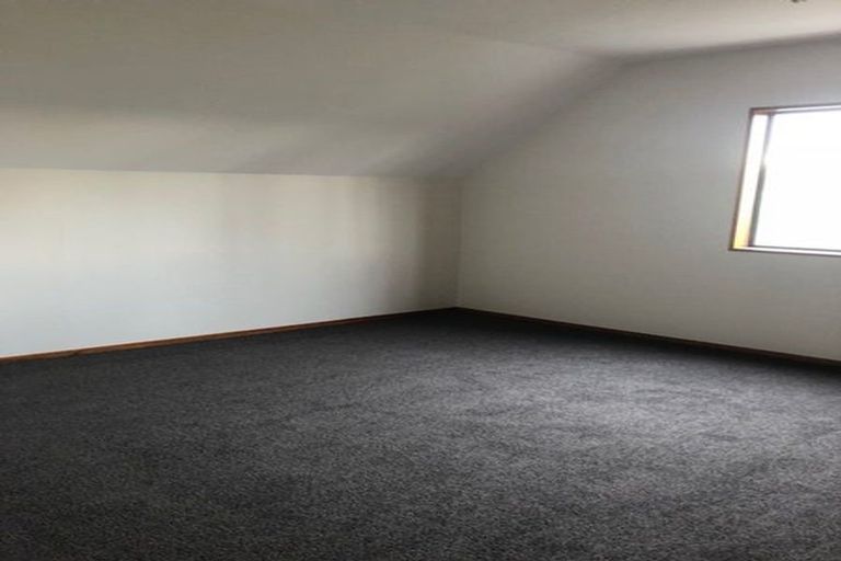 Photo of property in 28 Field Terrace, Upper Riccarton, Christchurch, 8041