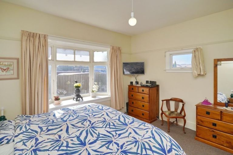Photo of property in 32 Tower Street, Hornby, Christchurch, 8042