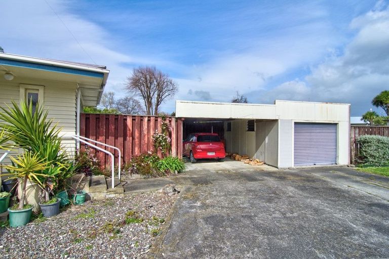 Photo of property in 13 Mabson Terrace, Masterton, 5810