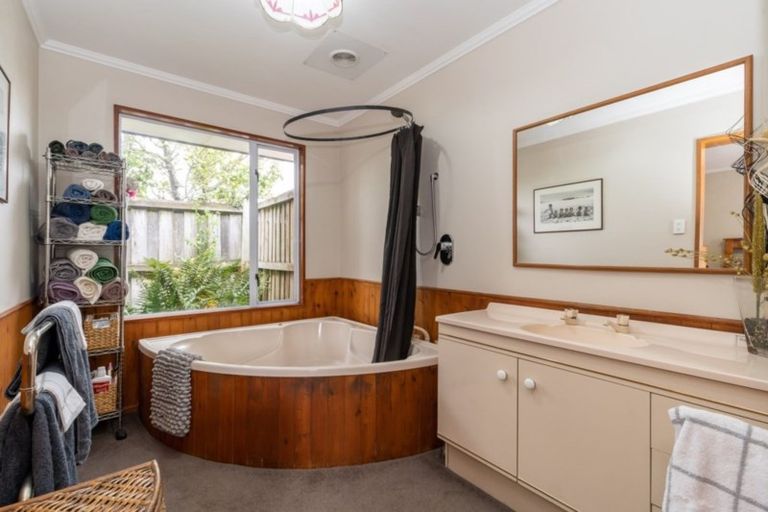 Photo of property in 11 Brookside Road, Rolleston, 7614