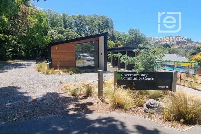 Photo of property in 16 Zephyr Terrace, Governors Bay, 8971