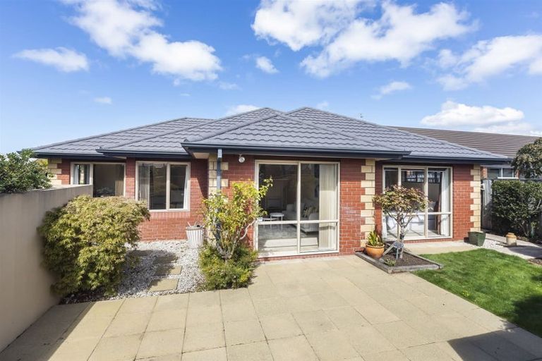 Photo of property in 2 Saracen Avenue, Northwood, Christchurch, 8051