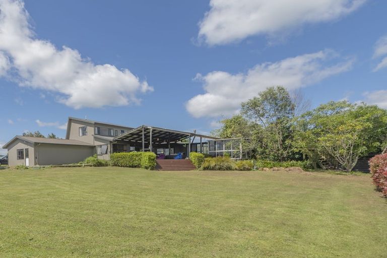 Photo of property in 2237 State Highway 2, Maramarua, Pokeno, 2471