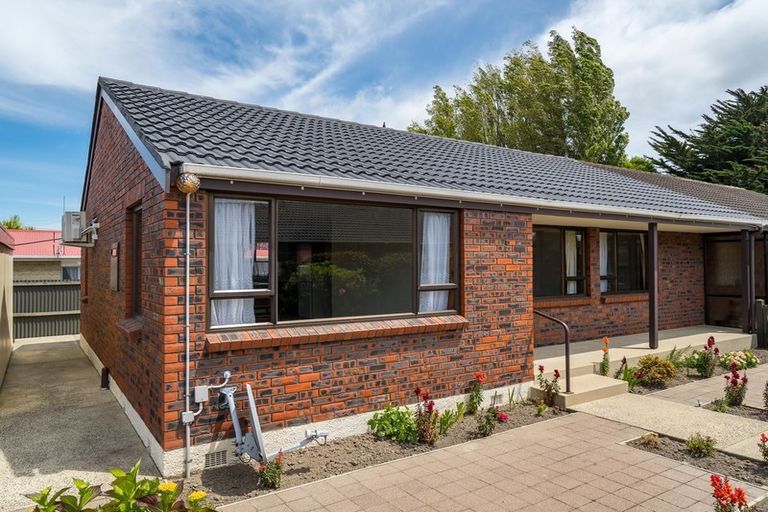 Photo of property in 38a Bay View Road, South Dunedin, Dunedin, 9012