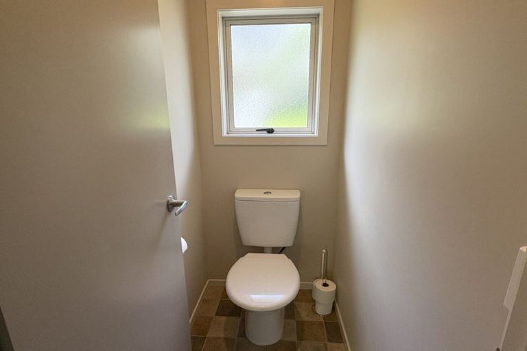 Photo of property in 24a Taylor Terrace, Tawa, Wellington, 5028