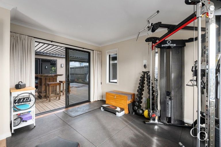 Photo of property in 49 Hinewa Road, Otumoetai, Tauranga, 3110
