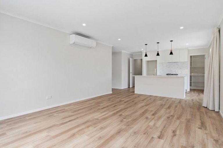 Photo of property in 38 Murray Ward Drive, Te Kauwhata, 3710