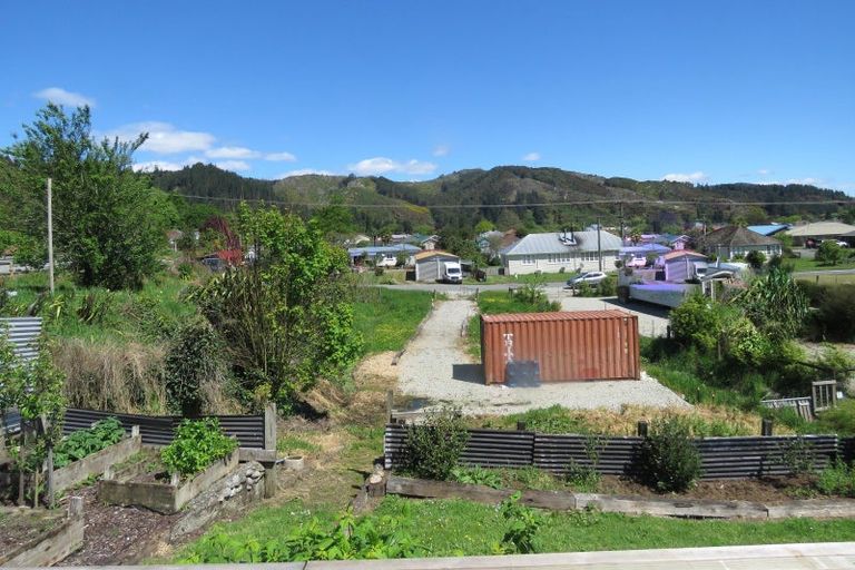 Photo of property in 5 Herald Street, Reefton, 7830
