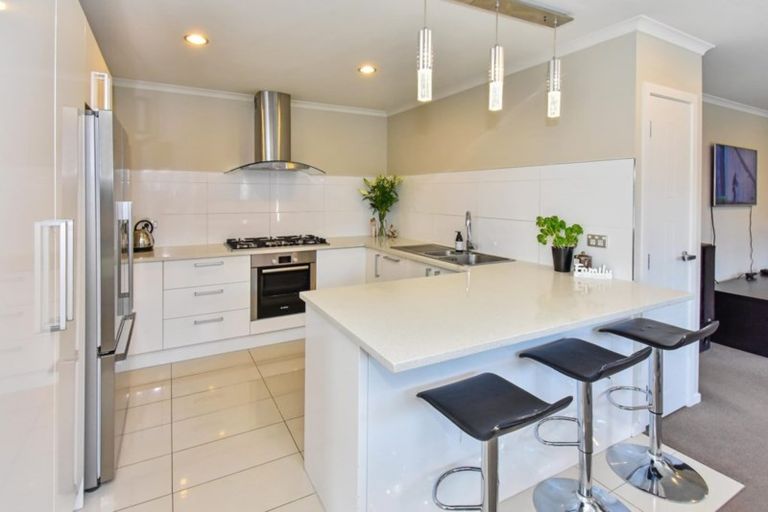 Photo of property in 41 Capriana Drive, Karaka, Papakura, 2113