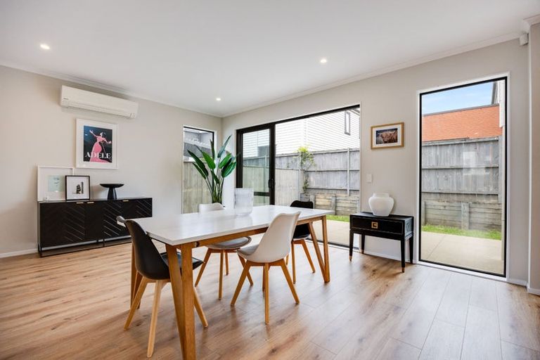 Photo of property in 44 Whenuapai Drive, Whenuapai, Auckland, 0618