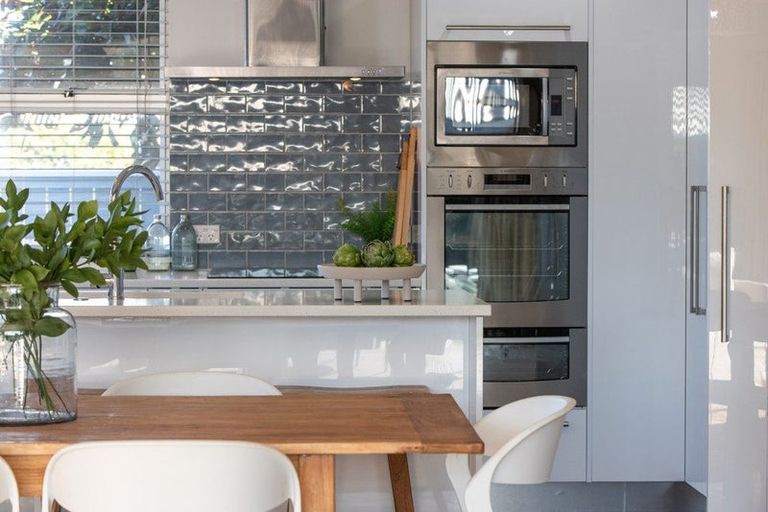 Photo of property in 203 Knowles Street, St Albans, Christchurch, 8052