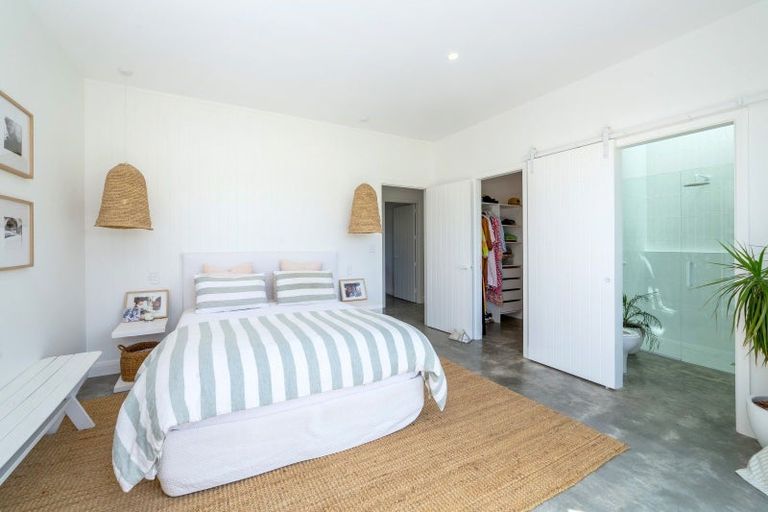 Photo of property in 194 Wood Street, Woodside, Greytown, 5794