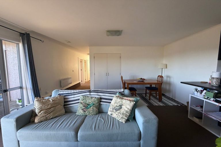 Photo of property in 161 Orangi Kaupapa Road, Northland, Wellington, 6012