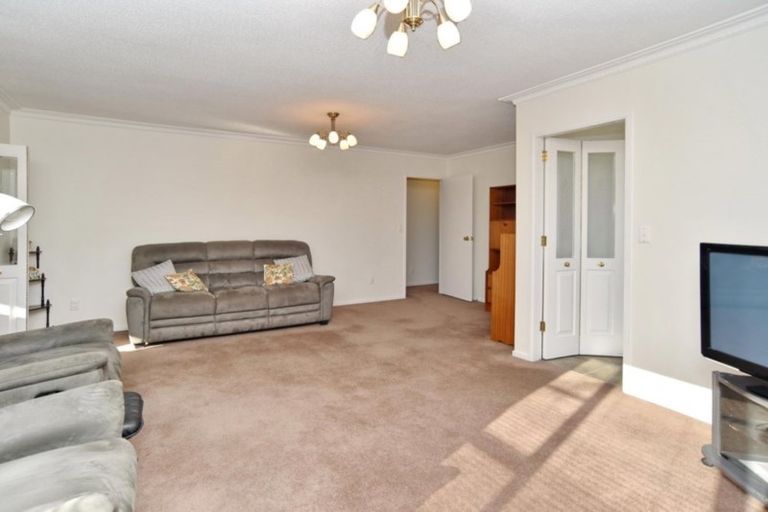 Photo of property in 1/358 Greers Road, Bishopdale, Christchurch, 8053