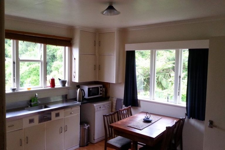 Photo of property in 117 Orangi Kaupapa Road, Northland, Wellington, 6012