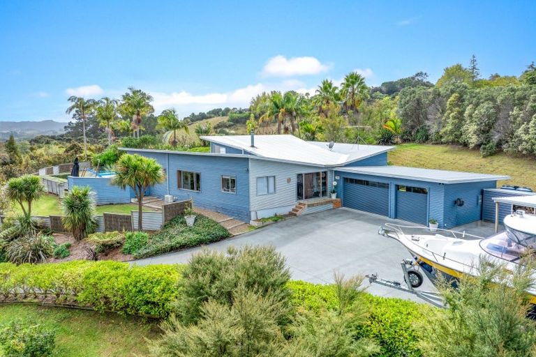 Photo of property in 26 Mccallum Drive, Sandspit, Warkworth, 0982