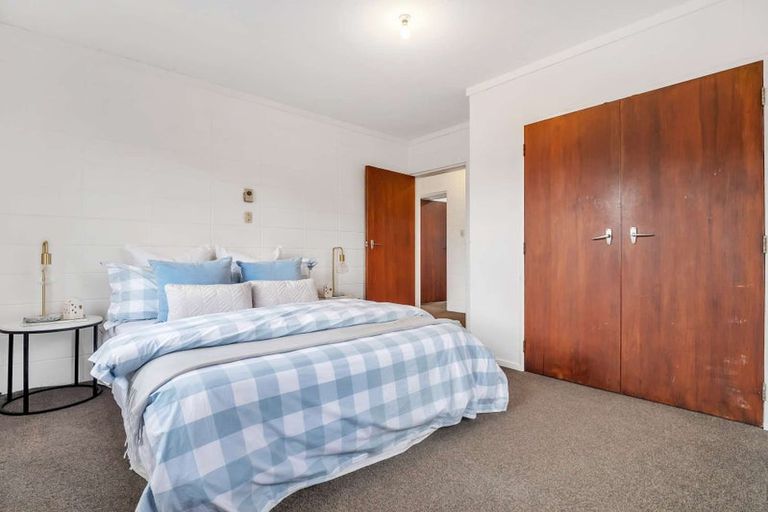 Photo of property in 2/32 Domain Street, Waiuku, 2123