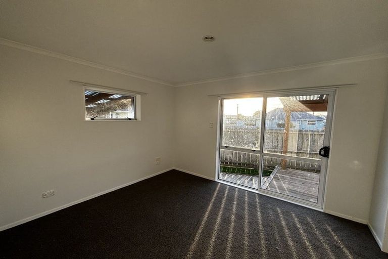 Photo of property in 5 Mclean Street, Hawera, 4610