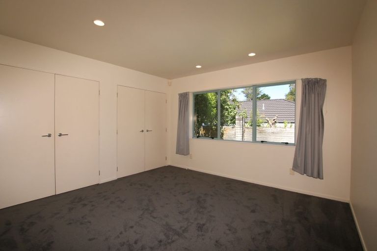Photo of property in 3 Khaleel Place, Henderson, Auckland, 0612