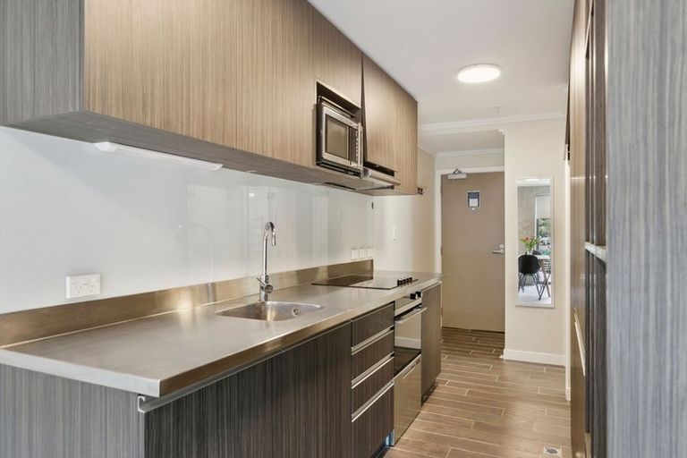 Photo of property in Frame Apartments, 702/111u Molesworth Street, Thorndon, Wellington, 6011