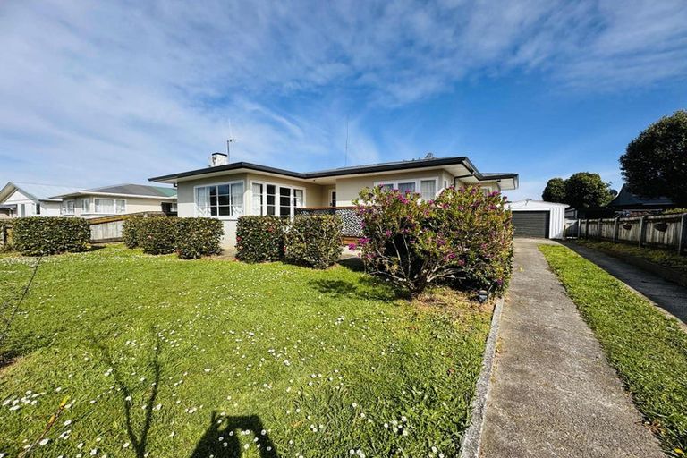 Photo of property in 19 Nottingham Avenue, Awapuni, Palmerston North, 4412